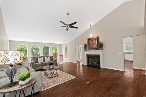 1101 Cypress Point Dr, O'fallon, MO 63366 photo 5
