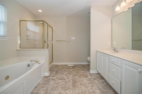 355 Brookhaven Dr, O'fallon, MO 63368 photo 29