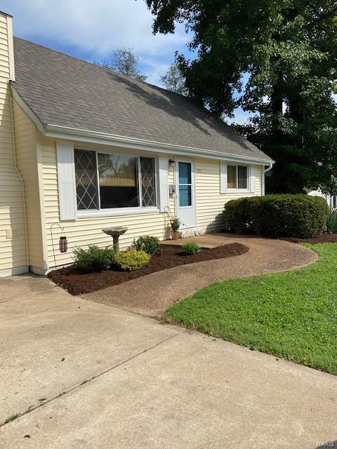 420 Chamberlin Dr, Ballwin, MO 63021 photo 3