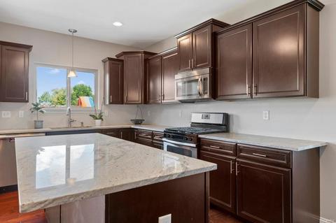 252 Oakhurst Cir, O'fallon, MO 63368 photo 3