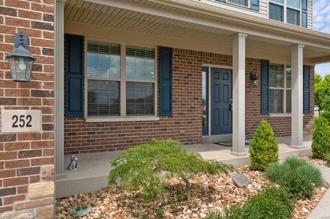 252 Oakhurst Cir, O'fallon, MO 63368 photo 2