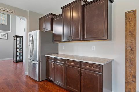 252 Oakhurst Cir, O'fallon, MO 63368 photo 8