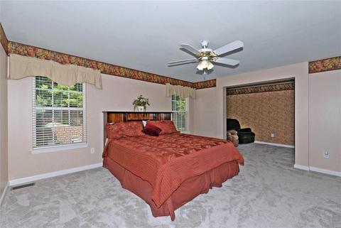 819 New Ballwin Oaks Ct, Ballwin, MO 63021 photo 28
