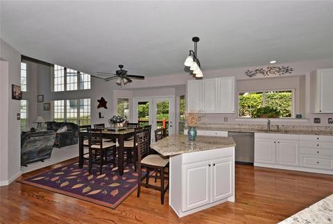 819 New Ballwin Oaks Ct, Ballwin, MO 63021 photo 19