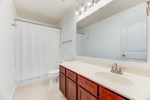 443 Maple Rise Path, Chesterfield, MO 63005 photo 18