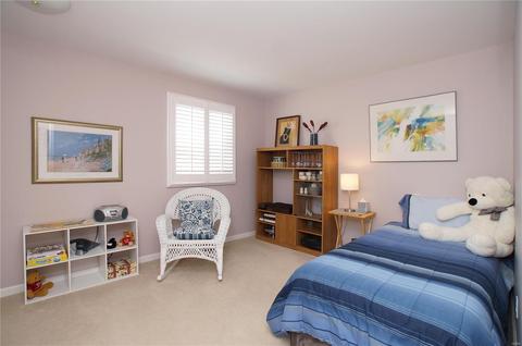 837 Green Lantern Ln, Ballwin, MO 63011 photo 24
