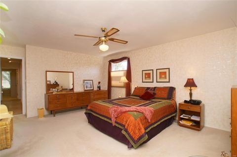 837 Green Lantern Ln, Ballwin, MO 63011 photo 28