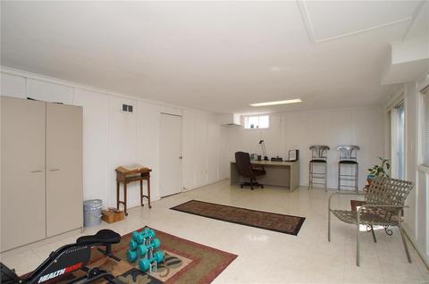 837 Green Lantern Ln, Ballwin, MO 63011 photo 36