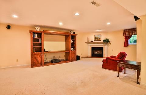 520 Lering, Ballwin, MO 63011 photo 13