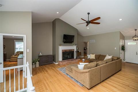 1823 Oconnell Pointe Ct, Wildwood, MO 63011 photo 6