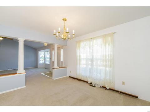 1400 Sunview Dr, O'fallon, MO 63366 photo 2