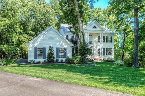 833 Woodsdale Ct, Wildwood, MO 63011 photo 1