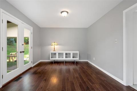 1728 Carman Vly, Ballwin, MO 63021 photo 14