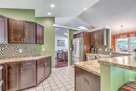 32 Civic Park Ct, O'fallon, MO 63366 photo 6