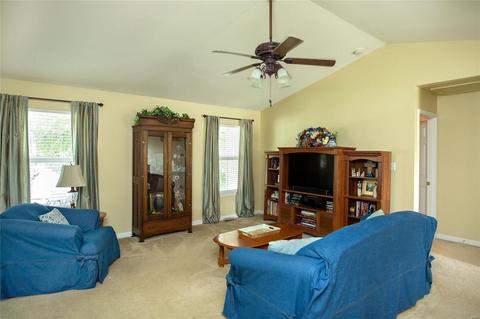 250 Spring Borough, O'fallon, MO 63368 photo 16