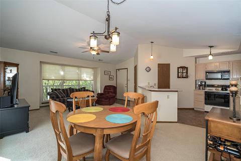 1304 Crossings Ct #D, Ballwin, MO 63021 photo 8