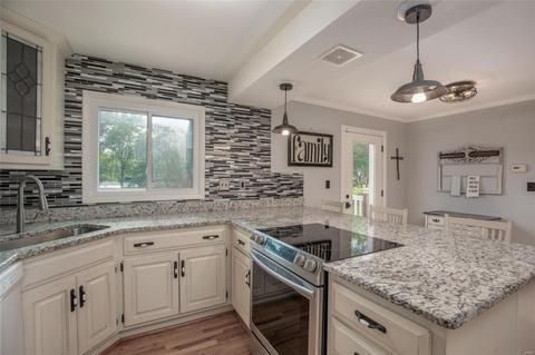 825 Windmill Dr, Ballwin, MO 63011 photo 25