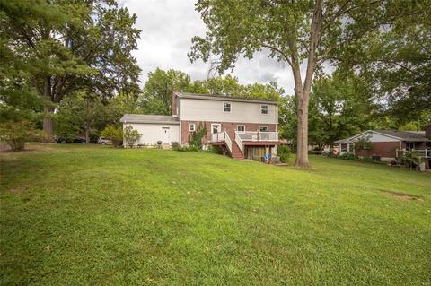 825 Windmill Dr, Ballwin, MO 63011 photo 7