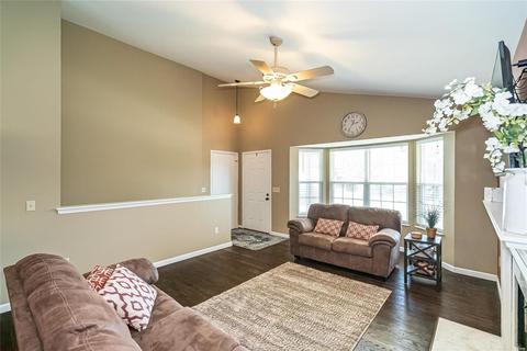 220 Pheasant Point Blvd, O'fallon, MO 63368 photo 9