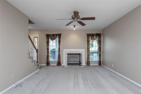 1452 Whispering Crk, Ballwin, MO 63021 photo 3