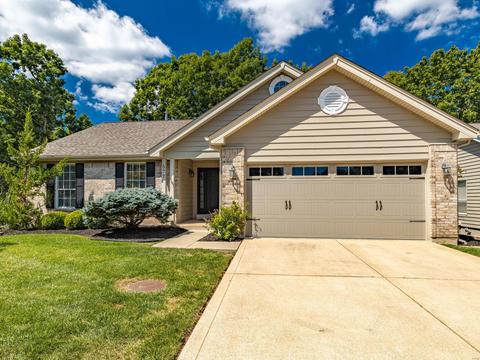 577 Wetherby Terrace Dr, Ballwin, MO 63021 photo 2