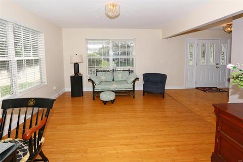 401 Winter Park Dr, O'fallon, MO 63366 photo 4