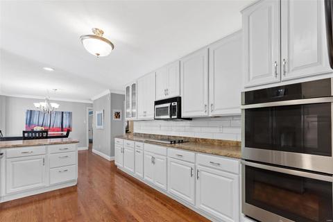 1617 Woodside View Ln, Ballwin, MO 63021 photo 8