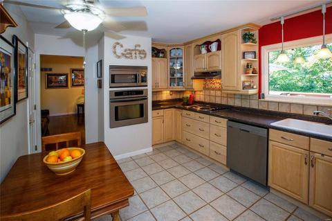 359 Jamboree Dr, Manchester, MO 63021 photo 5