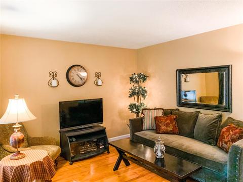 89 Elk Run Dr, Eureka, MO 63025 photo 4