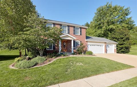 429 Buckhurst Dr, Ballwin, MO 63021 photo 3