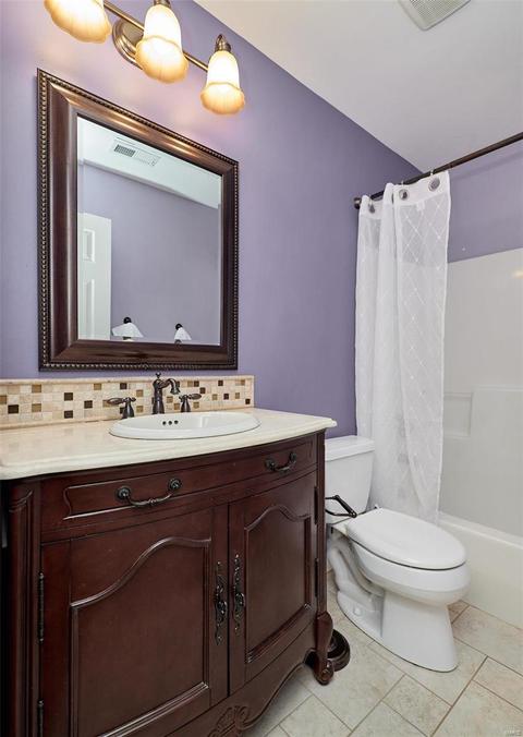 429 Buckhurst Dr, Ballwin, MO 63021 photo 30