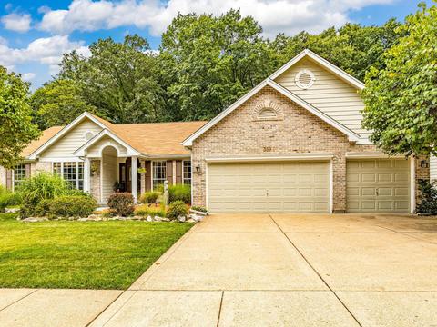 369 Gateford, Ballwin, MO 63021 photo 2