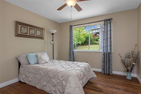 458 Maymont, Ballwin, MO 63011 photo 18
