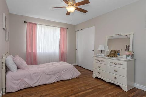 458 Maymont, Ballwin, MO 63011 photo 17