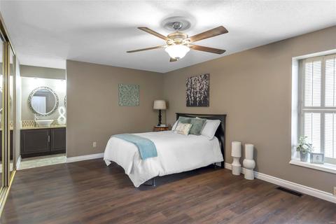 458 Maymont, Ballwin, MO 63011 photo 23