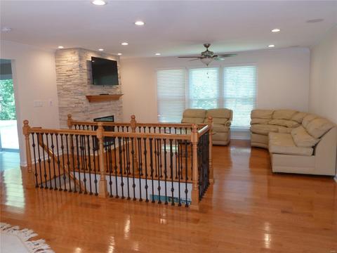 860 Sugar Hl, Manchester, MO 63021 photo 7