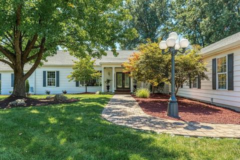5403 Guinevere Dr, Weldon Spring, MO 63304 photo 3