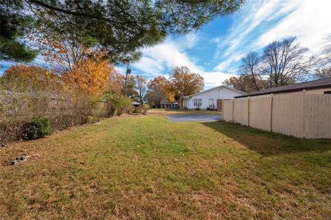 1111 Tumbleweed Trl, Ellisville, MO 63011 photo 4