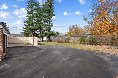 1111 Tumbleweed Trl, Ellisville, MO 63011 photo 11