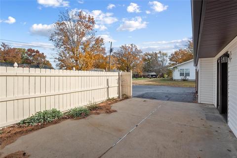 1111 Tumbleweed Trl, Ellisville, MO 63011 photo 7