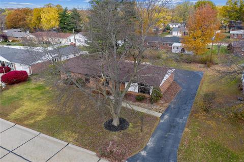 1111 Tumbleweed Trl, Ellisville, MO 63011 photo 9