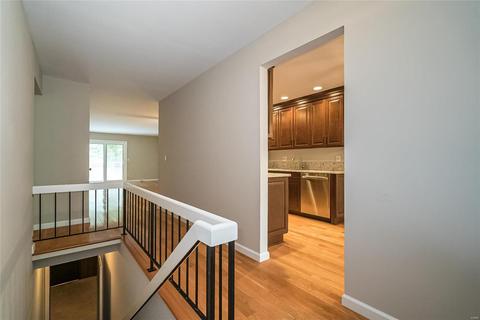 1557 Autumn Leaf, Ballwin, MO 63021 photo 4