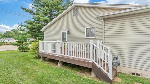 532 Whitegate Dr, O'fallon, MO 63366 photo 3
