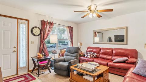 532 Whitegate Dr, O'fallon, MO 63366 photo 15