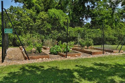 710 Lofty Pt #D, Ballwin, MO 63021 photo 37