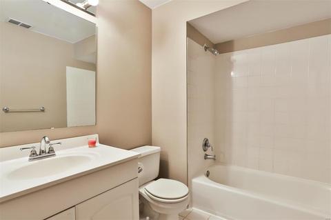 710 Lofty Pt #D, Ballwin, MO 63021 photo 30