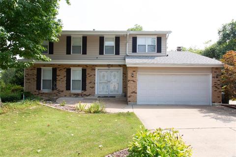 616 Garden Leaf, Ballwin, MO 63011 photo 1