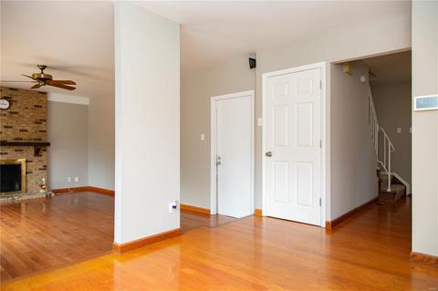 616 Garden Leaf, Ballwin, MO 63011 photo 20