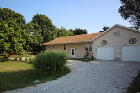 4546 Wagon Wheel Rd, Roxana, IL 62084 photo 1