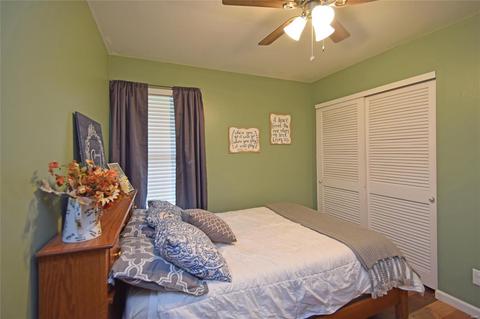 252 Village Creek Dr, Ballwin, MO 63021 photo 18